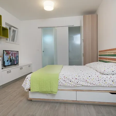 Apartment Urban